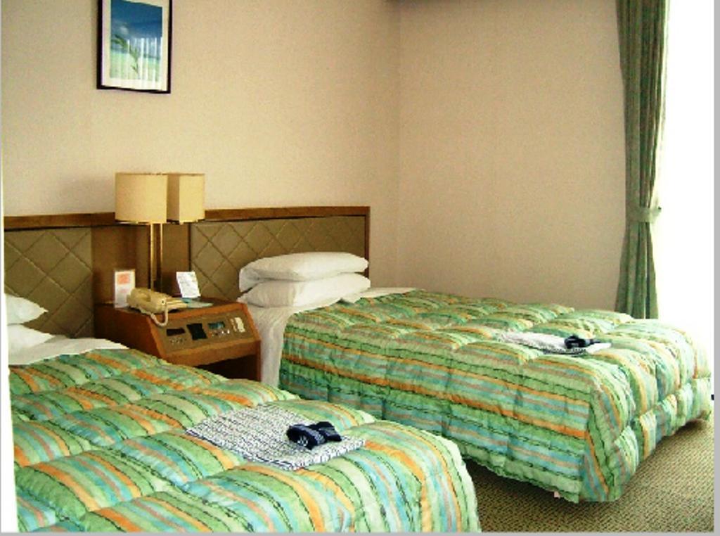 Hotel City Court Naha Zimmer foto