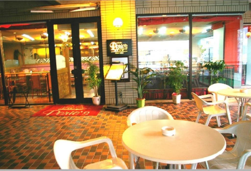 Hotel City Court Naha Exterior foto