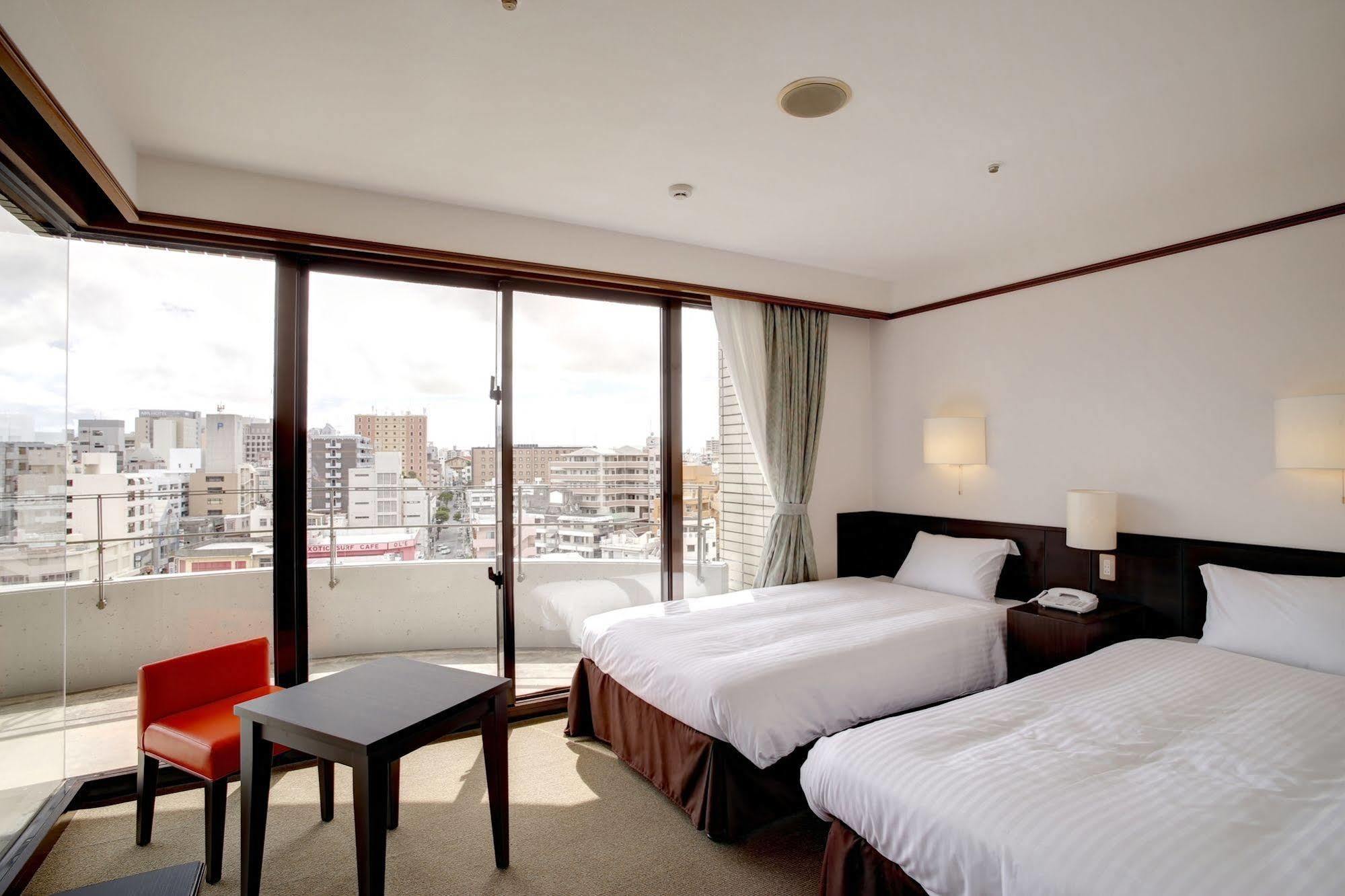 Hotel City Court Naha Exterior foto
